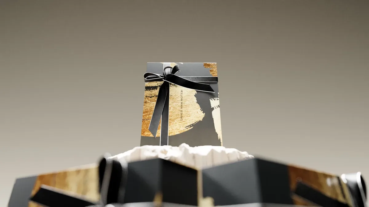 Art Of gifting — DRIES VAN NOTEN